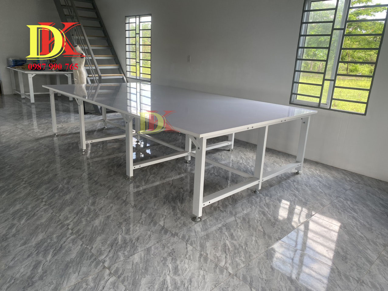 Bàn cắt vải gia đình